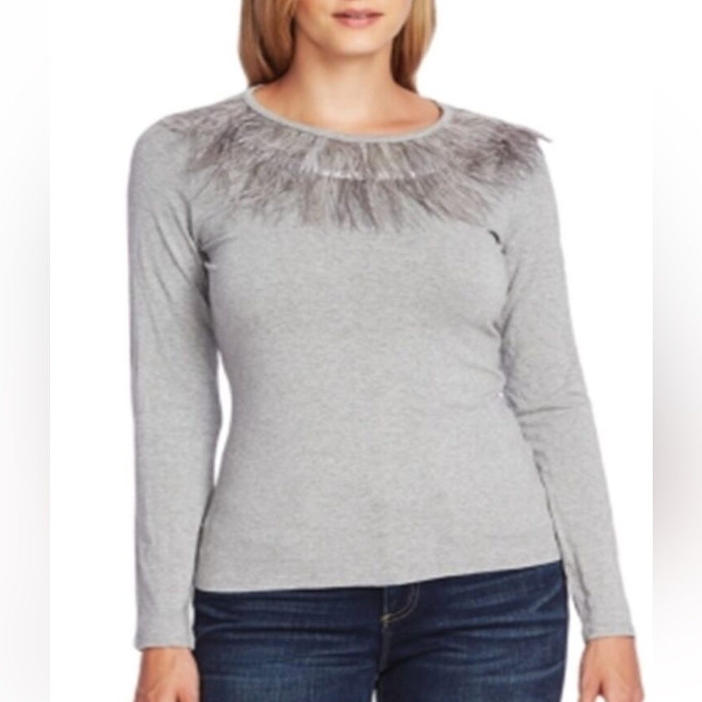 Vince Camuto Feather Trimmed Top in light heather gray Size Small